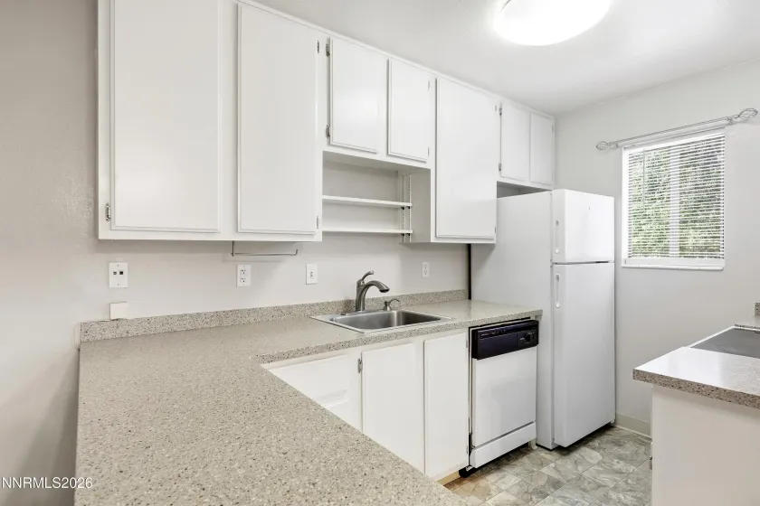 4573 Reggie, Reno, Nevada 89502, 1 Bedroom Bedrooms, ,1 BathroomBathrooms,Residential,Residential,Reggie,0,260012342