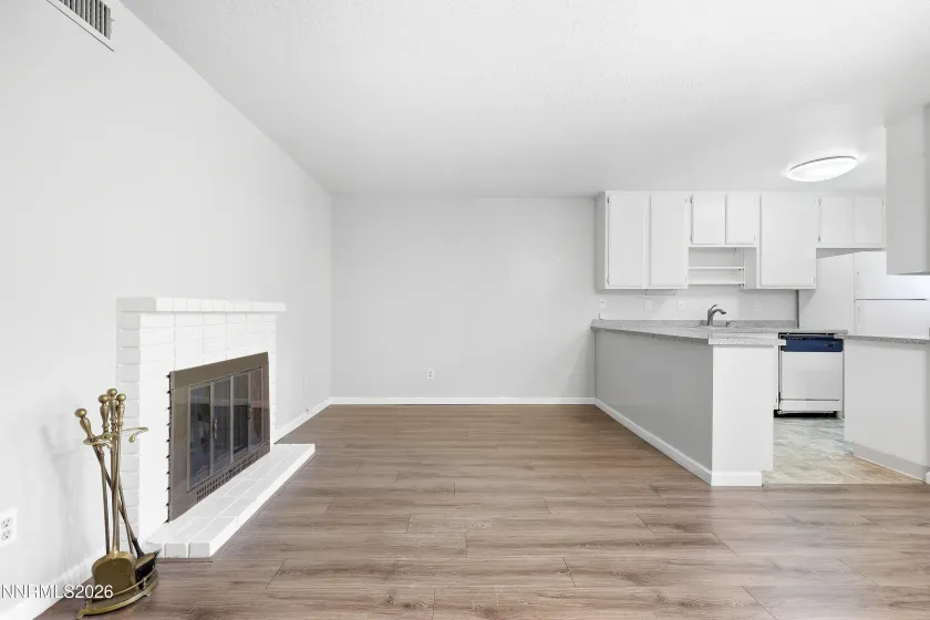 4573 Reggie, Reno, Nevada 89502, 1 Bedroom Bedrooms, ,1 BathroomBathrooms,Residential,Residential,Reggie,0,260012342