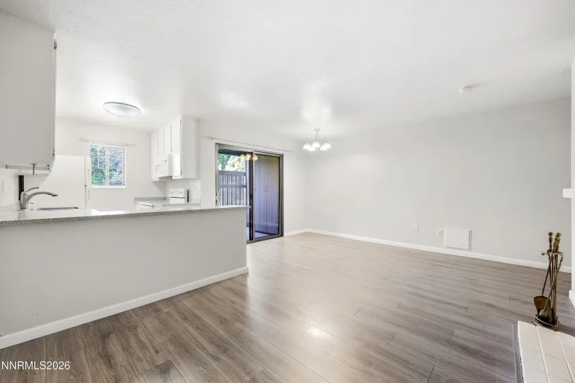 4573 Reggie, Reno, Nevada 89502, 1 Bedroom Bedrooms, ,1 BathroomBathrooms,Residential,Residential,Reggie,0,260012342