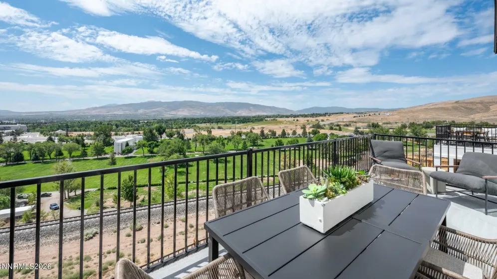 3004 Winze, Reno, Nevada 89512, 5 Bedrooms Bedrooms, ,4 BathroomsBathrooms,Residential,Residential,Winze,0,260012344