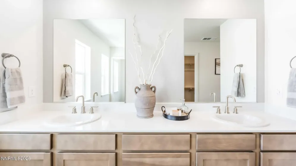 3004 Winze, Reno, Nevada 89512, 5 Bedrooms Bedrooms, ,4 BathroomsBathrooms,Residential,Residential,Winze,0,260012344