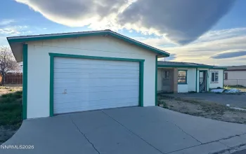 330 Parkland, Fernley, Nevada 89408, 3 Bedrooms Bedrooms, ,2 BathroomsBathrooms,Residential,Residential,Parkland,0,260009611