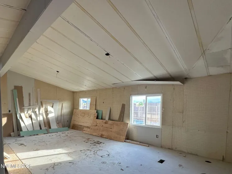 330 Parkland, Fernley, Nevada 89408, 3 Bedrooms Bedrooms, ,2 BathroomsBathrooms,Residential,Residential,Parkland,0,260009611