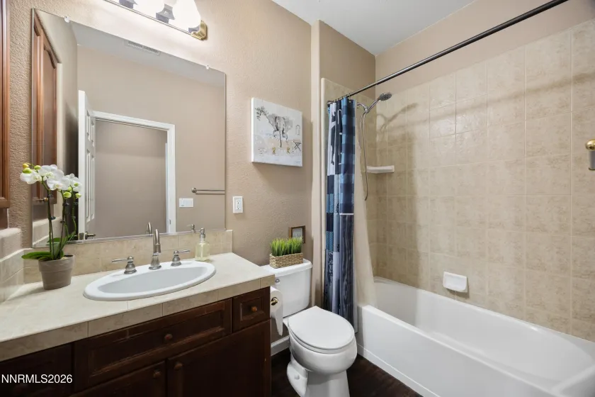 10380 Rosemount, Reno, Nevada 89521, 3 Bedrooms Bedrooms, ,2 BathroomsBathrooms,Residential,Residential,Rosemount,0,260012349