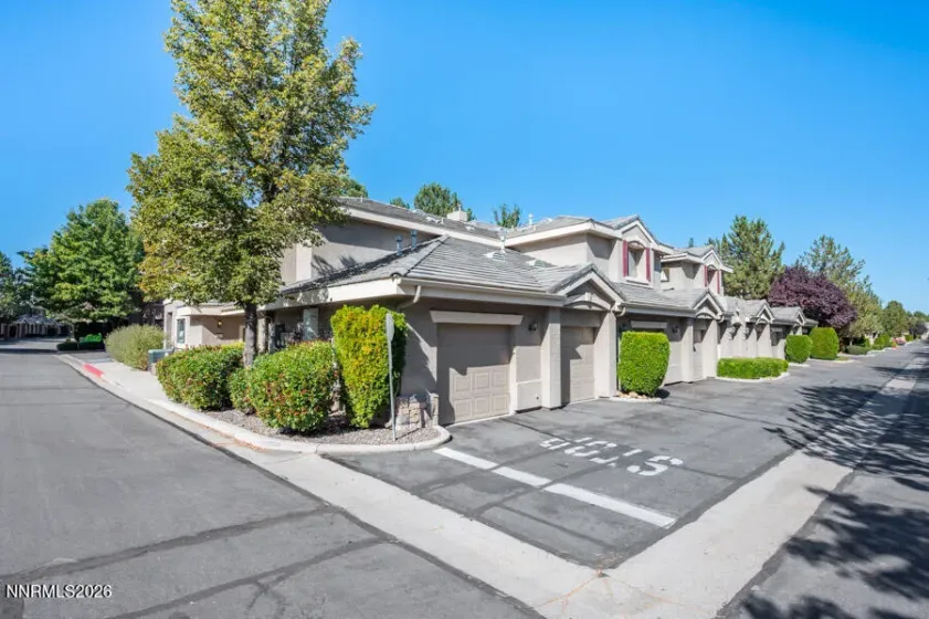 900 South Meadows, Reno, Nevada 89521, 2 Bedrooms Bedrooms, ,2 BathroomsBathrooms,Residential,Residential,South Meadows,0,260012362