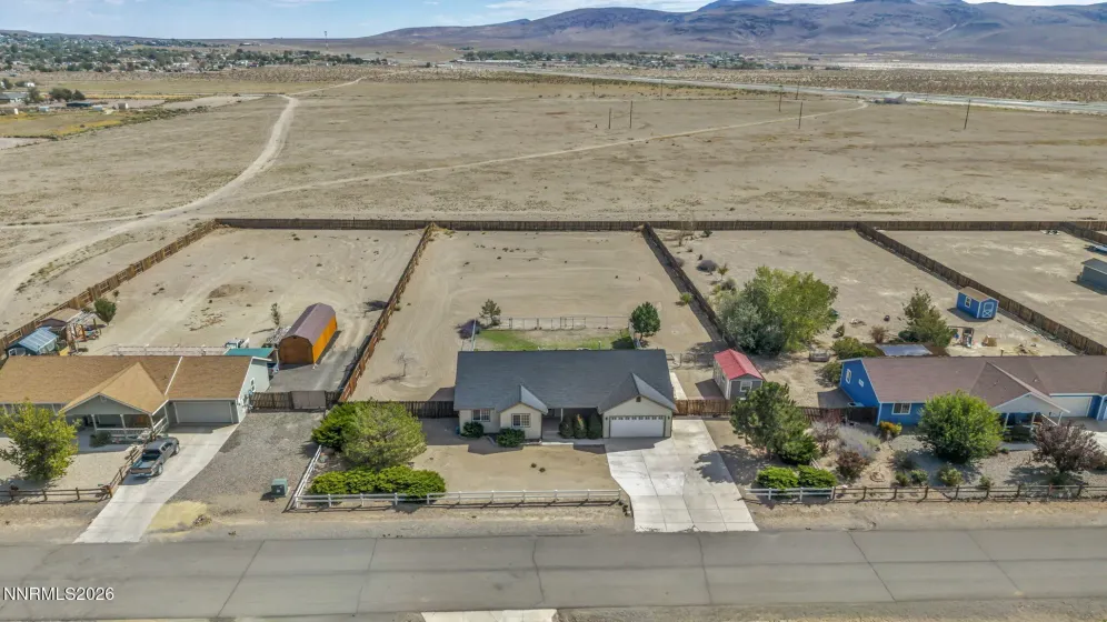 5292 Bentgrass, Stagecoach, Nevada 89429, 3 Bedrooms Bedrooms, ,2 BathroomsBathrooms,Residential,Residential,Bentgrass,0,260012363