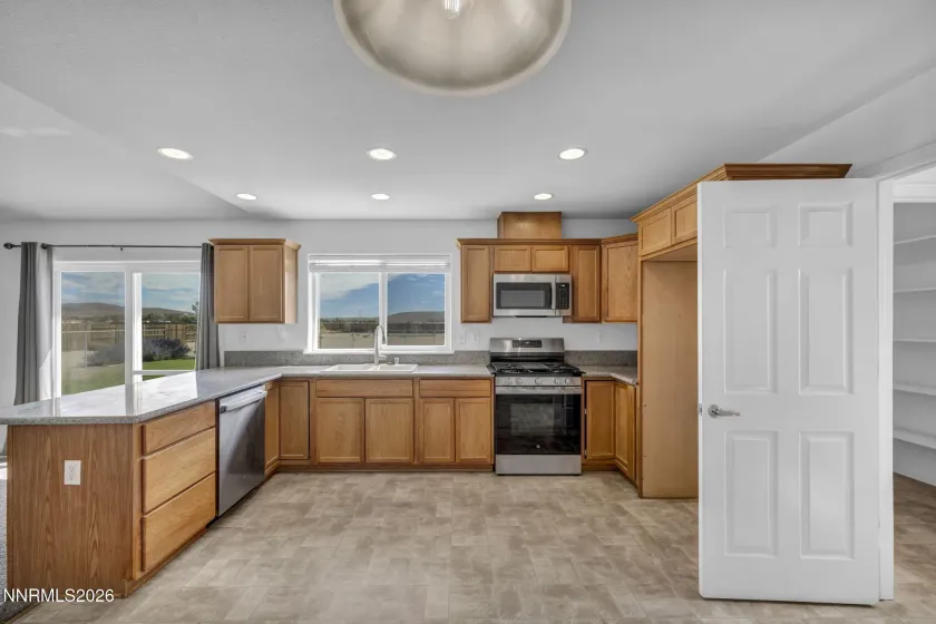 5292 Bentgrass, Stagecoach, Nevada 89429, 3 Bedrooms Bedrooms, ,2 BathroomsBathrooms,Residential,Residential,Bentgrass,0,260012363