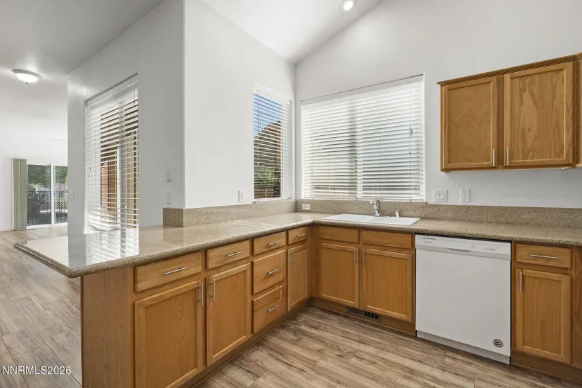 5658 Hunting Creek, Sparks, Nevada 89436, 3 Bedrooms Bedrooms, ,3 BathroomsBathrooms,Residential,Residential,Hunting Creek,0,260012366