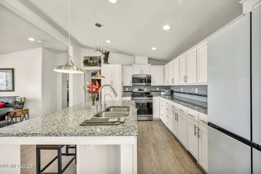 105 Arabian, Reno, Nevada 89508, 4 Bedrooms Bedrooms, ,3 BathroomsBathrooms,Residential,Residential,Arabian,0,260012411