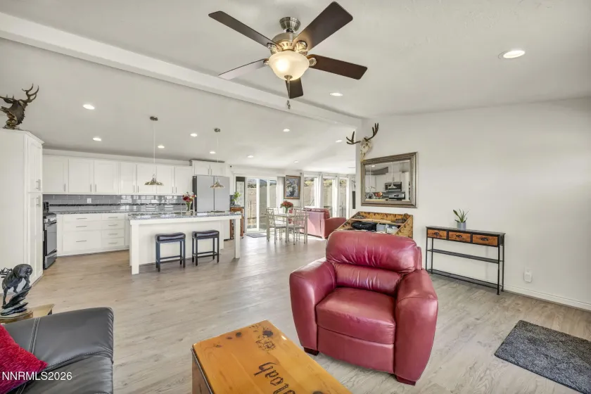 105 Arabian, Reno, Nevada 89508, 4 Bedrooms Bedrooms, ,3 BathroomsBathrooms,Residential,Residential,Arabian,0,260012411