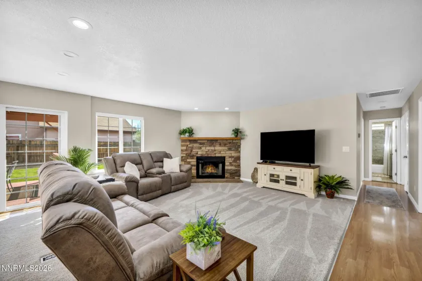349 Sandalwood, Carson City, Nevada 89701, 3 Bedrooms Bedrooms, ,2 BathroomsBathrooms,Residential,Residential,Sandalwood,0,260012367