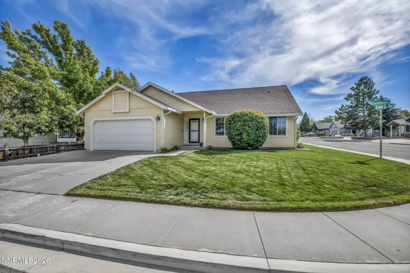 349 Sandalwood, Carson City, Nevada 89701, 3 Bedrooms Bedrooms, ,2 BathroomsBathrooms,Residential,Residential,Sandalwood,0,260012367