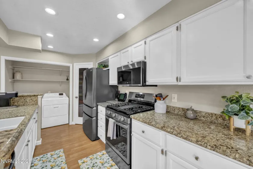 349 Sandalwood, Carson City, Nevada 89701, 3 Bedrooms Bedrooms, ,2 BathroomsBathrooms,Residential,Residential,Sandalwood,0,260012367