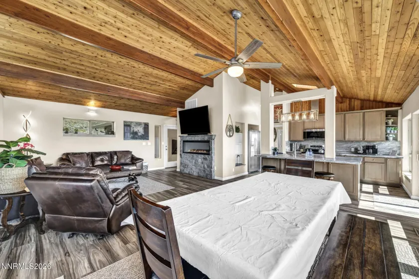4450 Quartz, Carson City, Nevada 89706, 4 Bedrooms Bedrooms, ,3 BathroomsBathrooms,Residential,Residential,Quartz,0,260012368