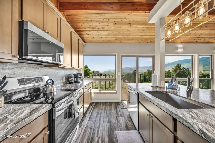 4450 Quartz, Carson City, Nevada 89706, 4 Bedrooms Bedrooms, ,3 BathroomsBathrooms,Residential,Residential,Quartz,0,260012368