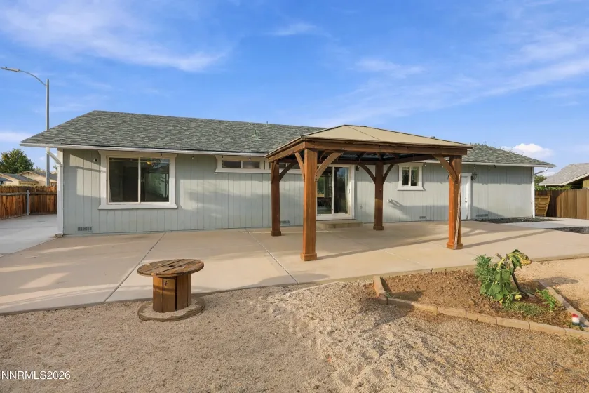 1426 Nightingale, Sparks, Nevada 89441, 3 Bedrooms Bedrooms, ,2 BathroomsBathrooms,Residential,Residential,Nightingale,0,260012371