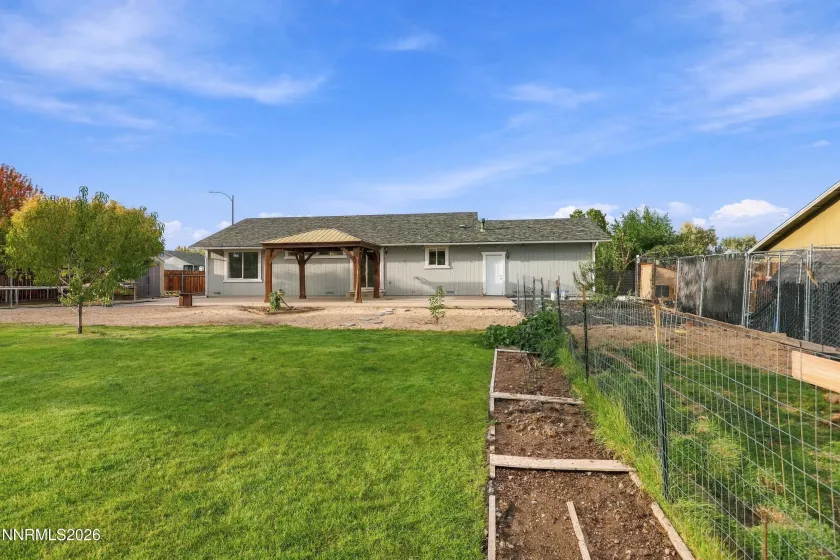 1426 Nightingale, Sparks, Nevada 89441, 3 Bedrooms Bedrooms, ,2 BathroomsBathrooms,Residential,Residential,Nightingale,0,260012371
