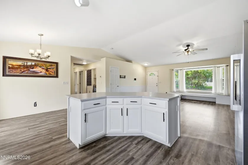 1426 Nightingale, Sparks, Nevada 89441, 3 Bedrooms Bedrooms, ,2 BathroomsBathrooms,Residential,Residential,Nightingale,0,260012371