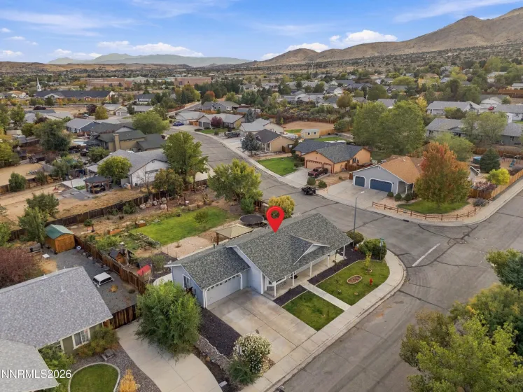 1426 Nightingale, Sparks, Nevada 89441, 3 Bedrooms Bedrooms, ,2 BathroomsBathrooms,Residential,Residential,Nightingale,0,260012371