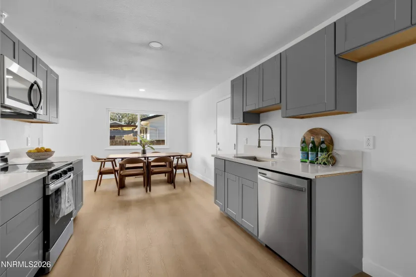 2285 Jessie, Sparks, Nevada 89431, 3 Bedrooms Bedrooms, ,2 BathroomsBathrooms,Residential,Residential,Jessie,0,260012373