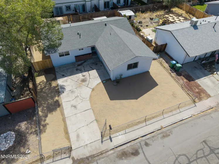 2285 Jessie, Sparks, Nevada 89431, 3 Bedrooms Bedrooms, ,2 BathroomsBathrooms,Residential,Residential,Jessie,0,260012373