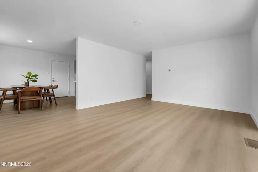 2285 Jessie, Sparks, Nevada 89431, 3 Bedrooms Bedrooms, ,2 BathroomsBathrooms,Residential,Residential,Jessie,0,260012373
