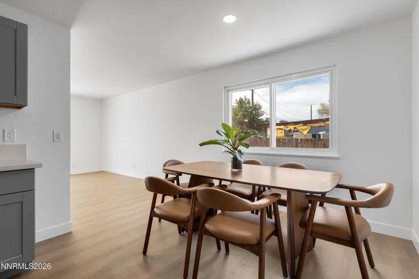 2285 Jessie, Sparks, Nevada 89431, 3 Bedrooms Bedrooms, ,2 BathroomsBathrooms,Residential,Residential,Jessie,0,260012373