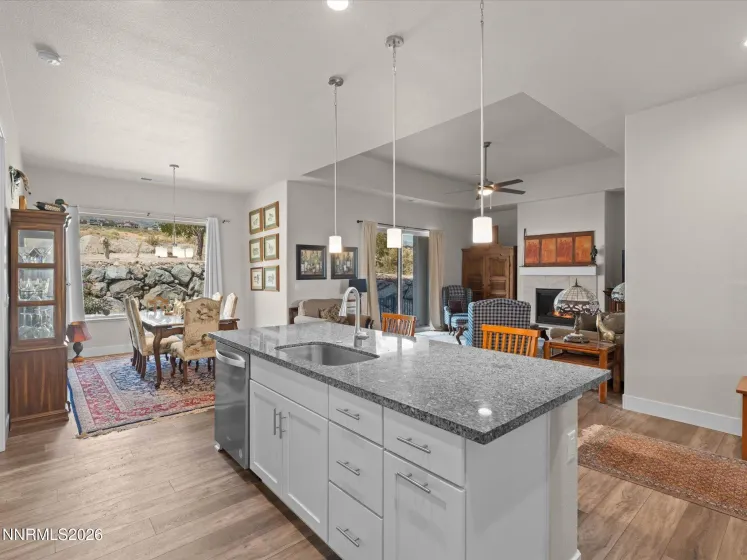 2900 Matterhorn, Genoa, Nevada 89411, 3 Bedrooms Bedrooms, ,3 BathroomsBathrooms,Residential,Residential,Matterhorn,0,260012374