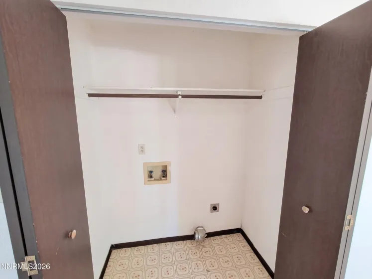8355 Cub, Reno, Nevada 89506, 2 Bedrooms Bedrooms, ,2 BathroomsBathrooms,Residential,Residential,Cub,0,260012375