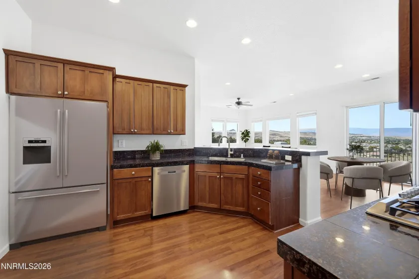 3800 Desert Fox, Sparks, Nevada 89436, 5 Bedrooms Bedrooms, ,4 BathroomsBathrooms,Residential,Residential,Desert Fox,0,260012378
