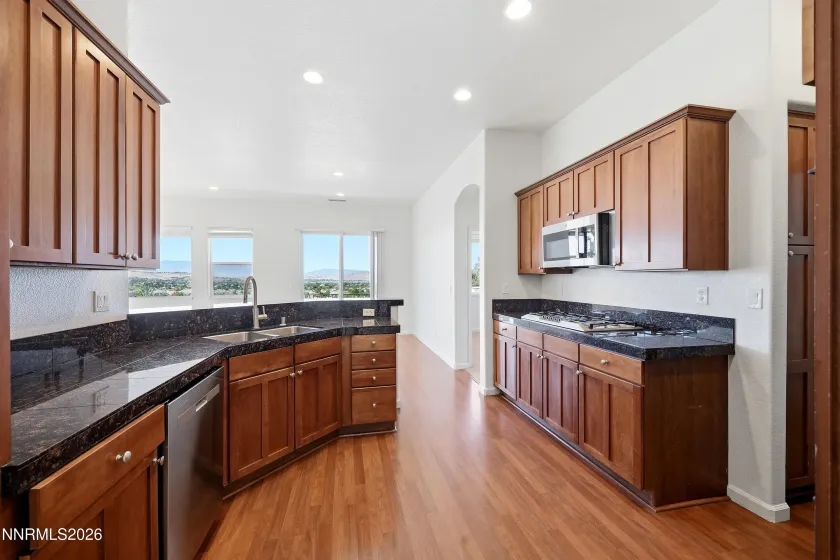 3800 Desert Fox, Sparks, Nevada 89436, 5 Bedrooms Bedrooms, ,4 BathroomsBathrooms,Residential,Residential,Desert Fox,0,260012378