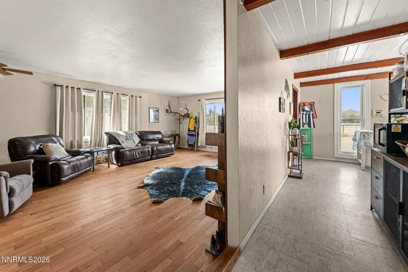 1201 Soda Lake, Fallon, Nevada 89406, 3 Bedrooms Bedrooms, ,2 BathroomsBathrooms,Residential,Residential,Soda Lake,0,260010605