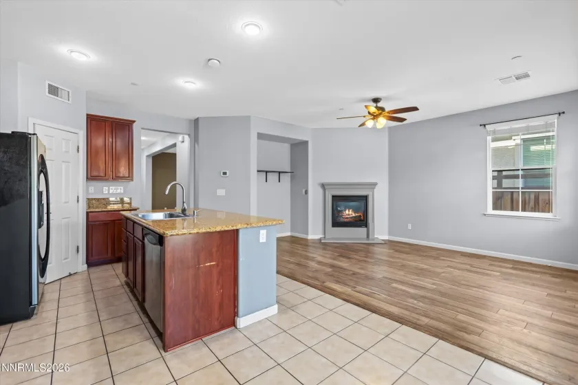 6993 Sacred, Sparks, Nevada 89436, 4 Bedrooms Bedrooms, ,3 BathroomsBathrooms,Residential,Residential,Sacred,0,260012381