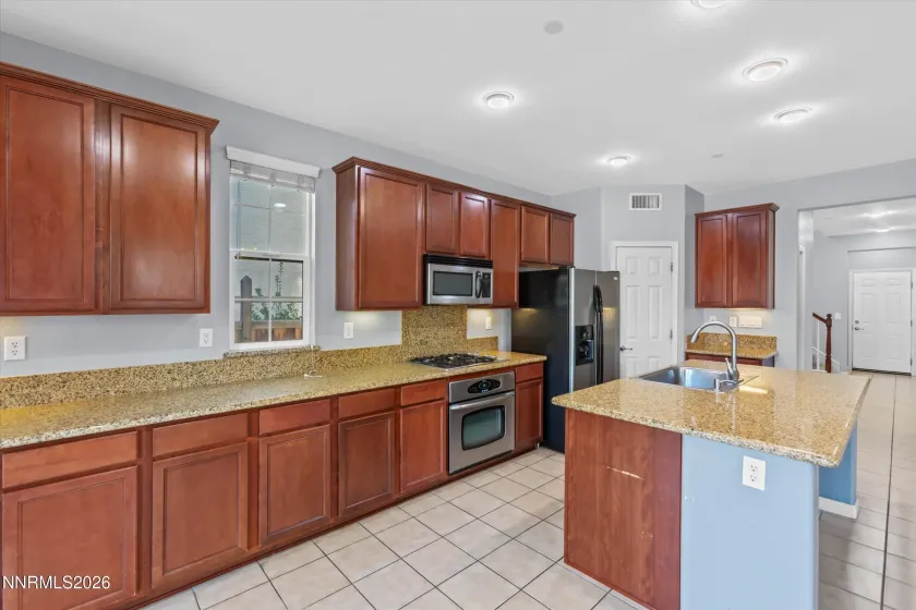 6993 Sacred, Sparks, Nevada 89436, 4 Bedrooms Bedrooms, ,3 BathroomsBathrooms,Residential,Residential,Sacred,0,260012381