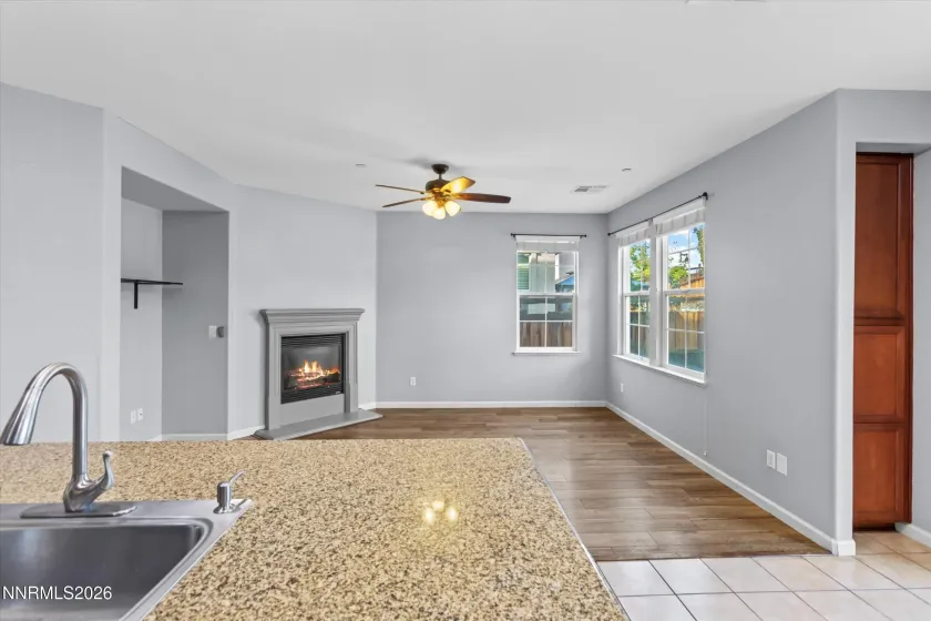 6993 Sacred, Sparks, Nevada 89436, 4 Bedrooms Bedrooms, ,3 BathroomsBathrooms,Residential,Residential,Sacred,0,260012381
