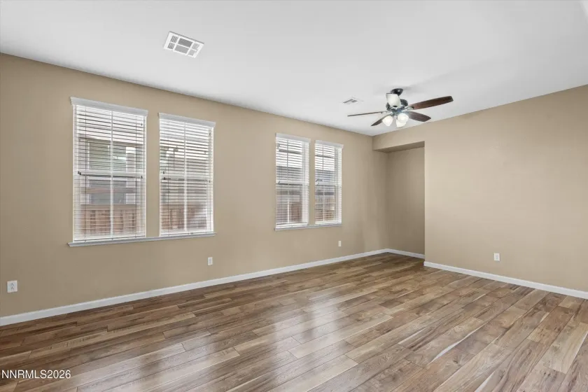 6993 Sacred, Sparks, Nevada 89436, 4 Bedrooms Bedrooms, ,3 BathroomsBathrooms,Residential,Residential,Sacred,0,260012381