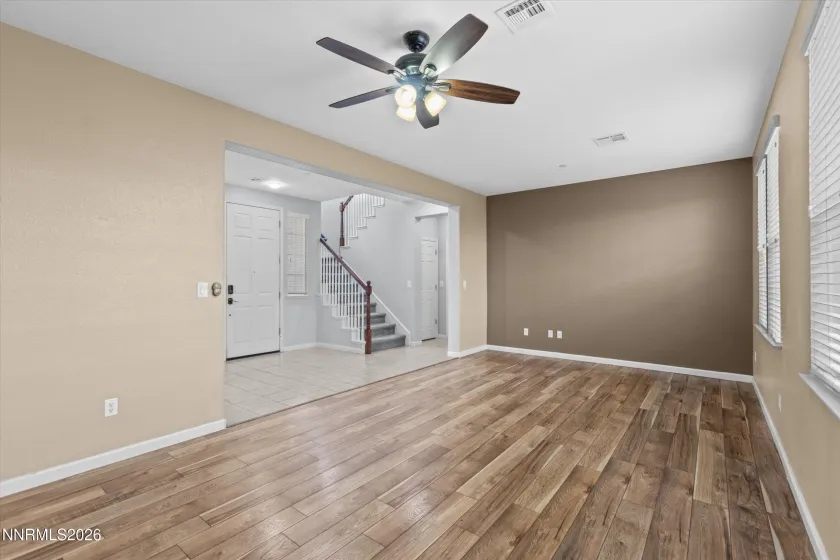 6993 Sacred, Sparks, Nevada 89436, 4 Bedrooms Bedrooms, ,3 BathroomsBathrooms,Residential,Residential,Sacred,0,260012381