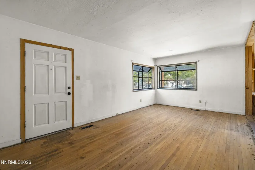 508 Modoc, Reno, Nevada 89509, 2 Bedrooms Bedrooms, ,3 BathroomsBathrooms,Residential,Residential,Modoc,0,260012382
