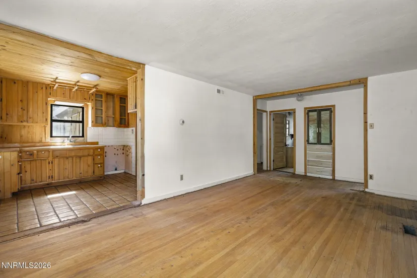 508 Modoc, Reno, Nevada 89509, 2 Bedrooms Bedrooms, ,3 BathroomsBathrooms,Residential,Residential,Modoc,0,260012382