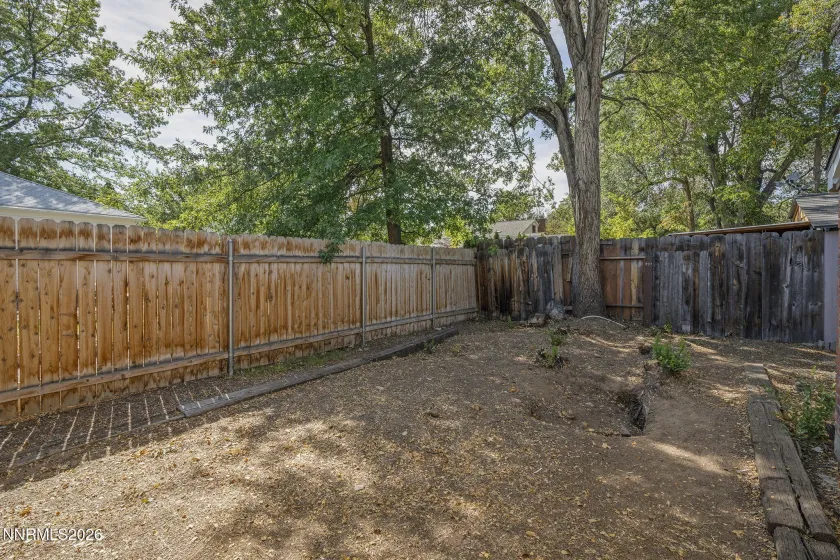 508 Modoc, Reno, Nevada 89509, 2 Bedrooms Bedrooms, ,3 BathroomsBathrooms,Residential,Residential,Modoc,0,260012382
