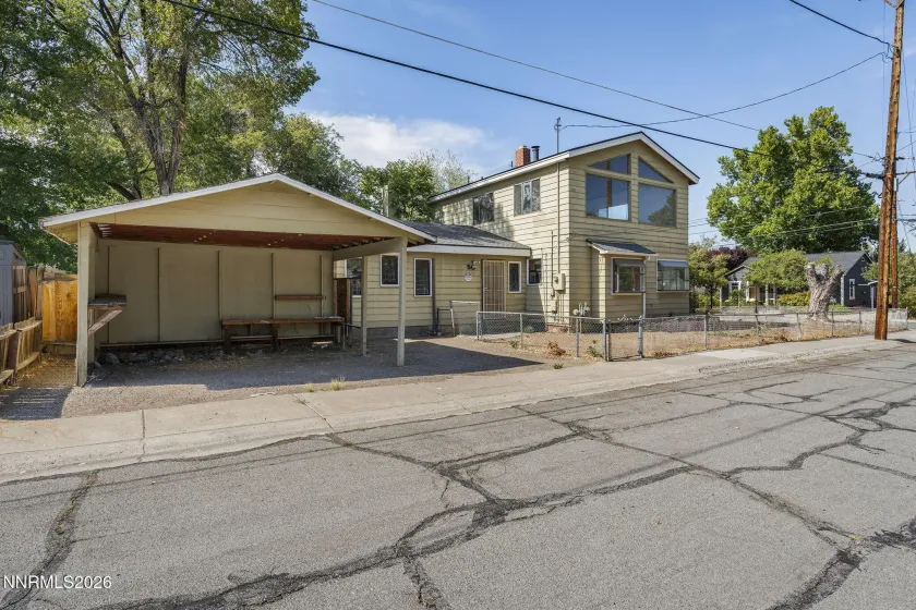 508 Modoc, Reno, Nevada 89509, 2 Bedrooms Bedrooms, ,3 BathroomsBathrooms,Residential,Residential,Modoc,0,260012382
