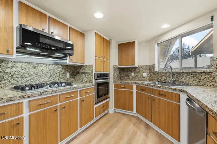 1731 Glen Oaks, Reno, Nevada 89523, 4 Bedrooms Bedrooms, ,2 BathroomsBathrooms,Residential,Residential,Glen Oaks,0,260012386