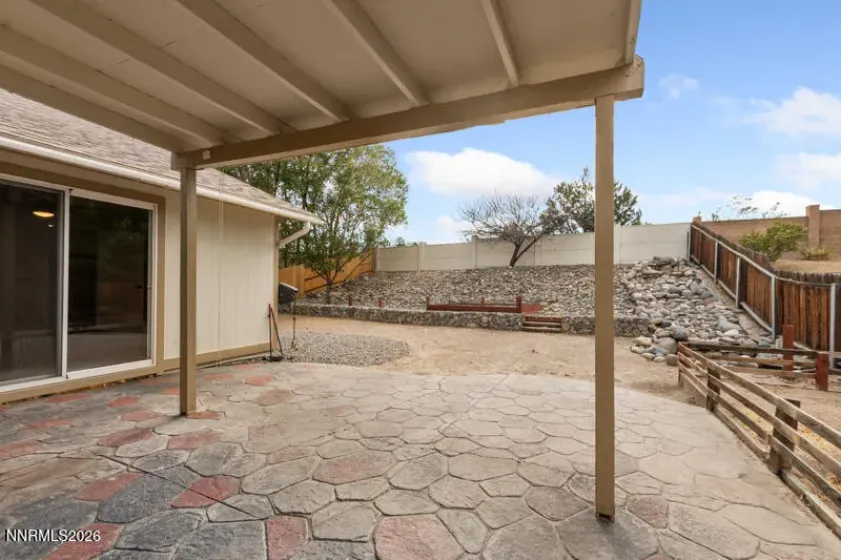 1731 Glen Oaks, Reno, Nevada 89523, 4 Bedrooms Bedrooms, ,2 BathroomsBathrooms,Residential,Residential,Glen Oaks,0,260012386