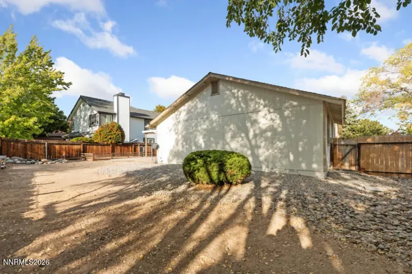 1731 Glen Oaks, Reno, Nevada 89523, 4 Bedrooms Bedrooms, ,2 BathroomsBathrooms,Residential,Residential,Glen Oaks,0,260012386
