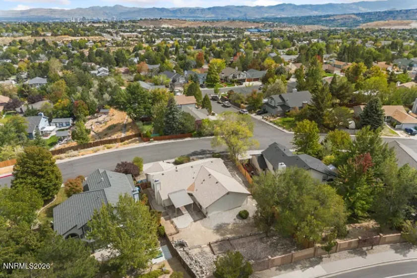 1731 Glen Oaks, Reno, Nevada 89523, 4 Bedrooms Bedrooms, ,2 BathroomsBathrooms,Residential,Residential,Glen Oaks,0,260012386