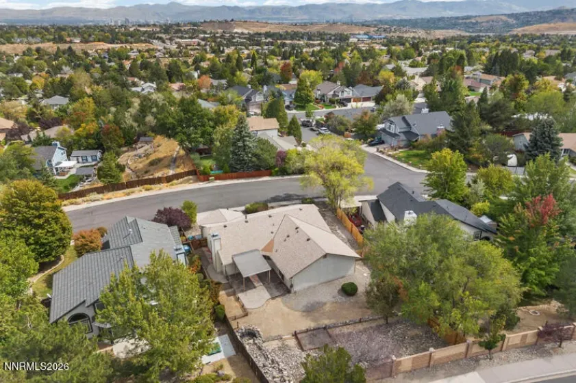 1731 Glen Oaks, Reno, Nevada 89523, 4 Bedrooms Bedrooms, ,2 BathroomsBathrooms,Residential,Residential,Glen Oaks,0,260012386