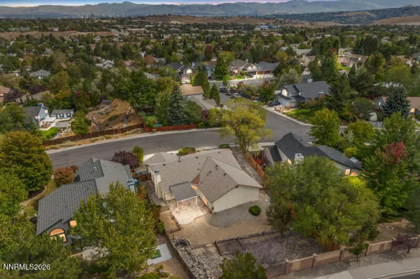 1731 Glen Oaks, Reno, Nevada 89523, 4 Bedrooms Bedrooms, ,2 BathroomsBathrooms,Residential,Residential,Glen Oaks,0,260012386