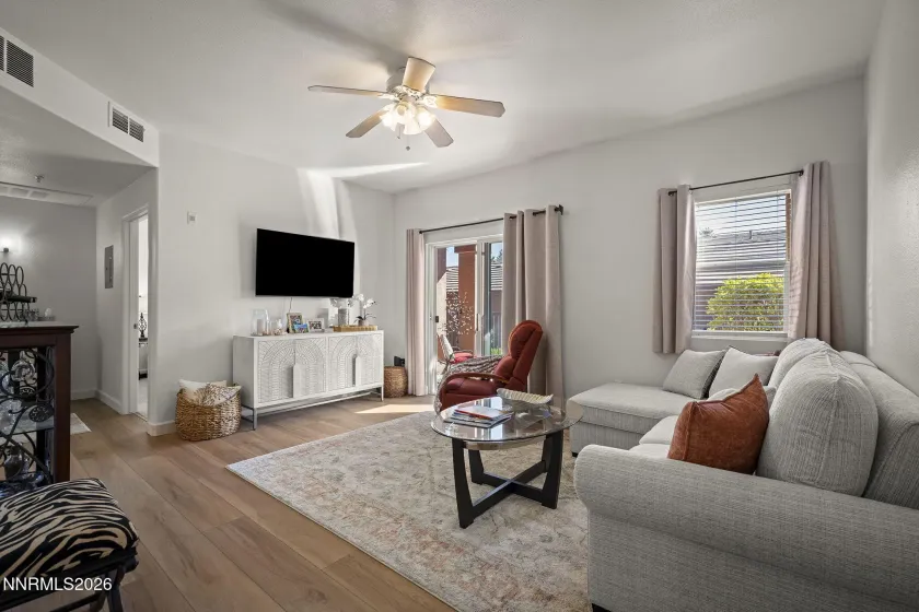6850 Sharlands, Reno, Nevada 89523, 1 Bedroom Bedrooms, ,1 BathroomBathrooms,Residential,Residential,Sharlands,0,260012388