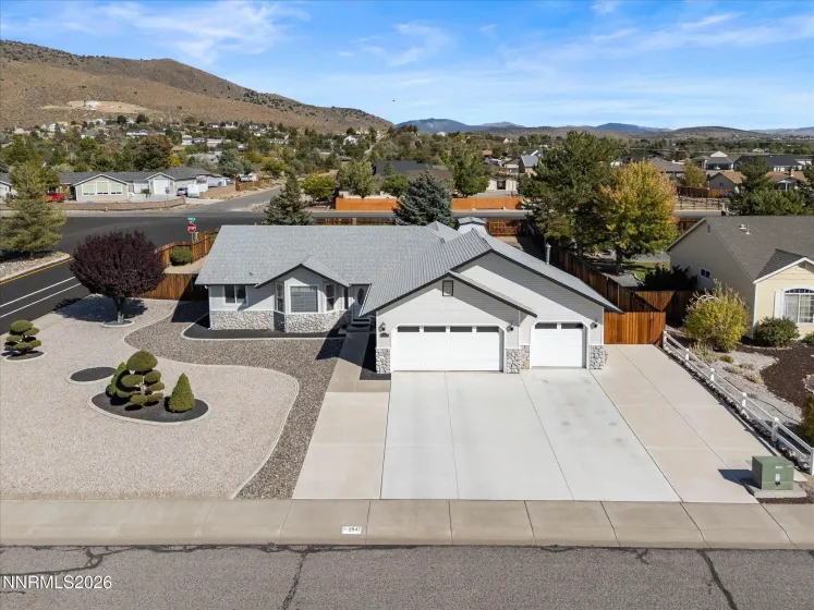 2947 Hot Springs, Minden, Nevada 89423, 3 Bedrooms Bedrooms, ,2 BathroomsBathrooms,Residential,Residential,Hot Springs,0,260012389