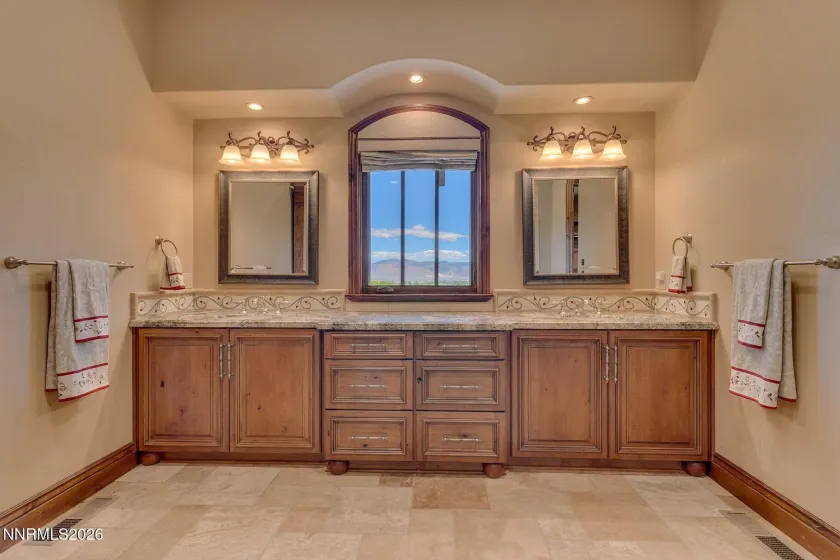 2505 Faretto, Reno, Nevada 89511, 3 Bedrooms Bedrooms, ,6 BathroomsBathrooms,Residential,Residential,Faretto,0,260012391